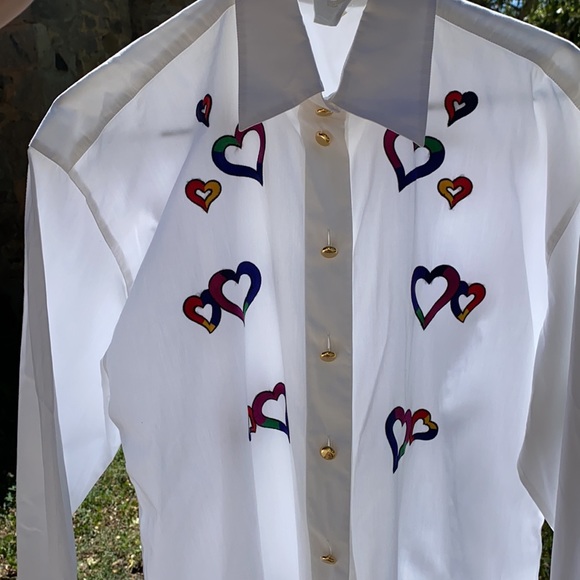 Escada VINTAGE Heart โค๏ธ Button Up Shirt - Picture 13 of 14